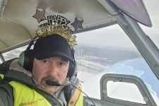 To na hlavě je přání  HAPPY NEW YEAR